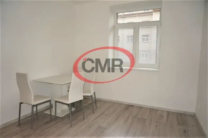 Pronájem bytu 2+kk, Milovice, Slepá, 33 m2