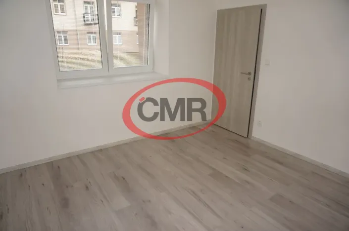 Pronájem bytu 2+kk, Milovice, Slepá, 33 m2