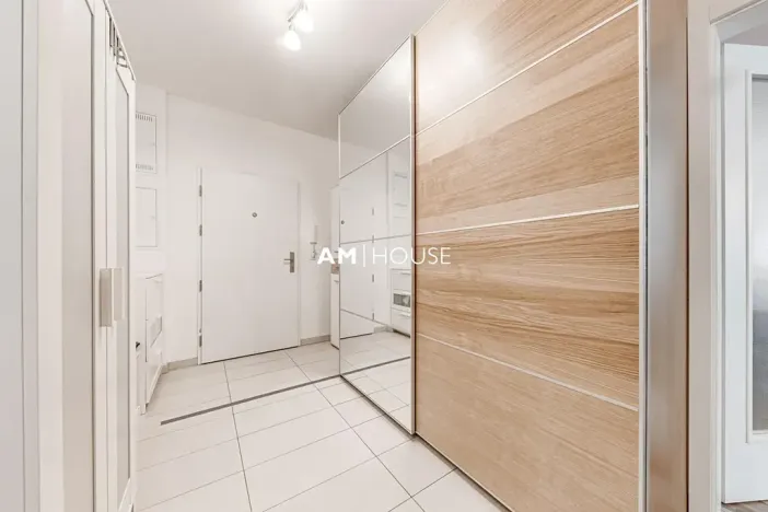 Pronájem bytu 3+kk, Praha - Strašnice, Zvěřinova, 82 m2