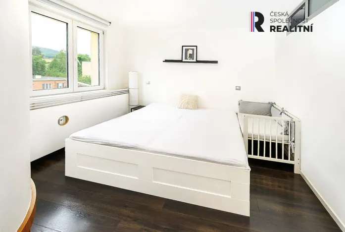 Pronájem bytu 2+1, Zlín, M. Knesla, 55 m2