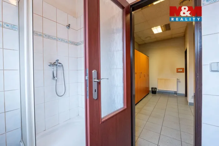 Prodej výrobních prostor, Slavičín, 714 m2
