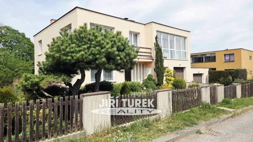 Prodej rodinného domu, Obecnice, 260 m2