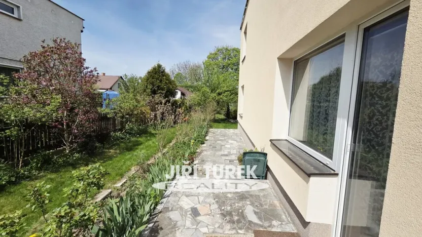 Prodej rodinného domu, Obecnice, 260 m2