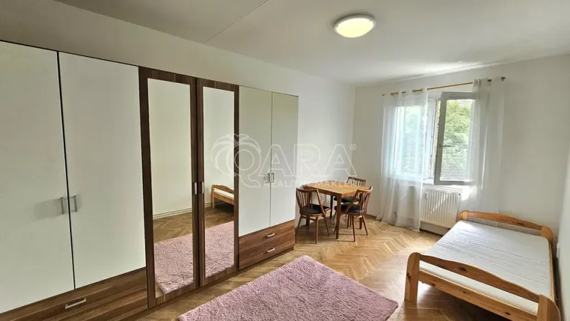 Pronájem bytu 2+1, Praha - Strašnice, Krupská, 46 m2