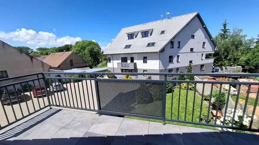 Prodej rodinného domu, Břežany II, 160 m2