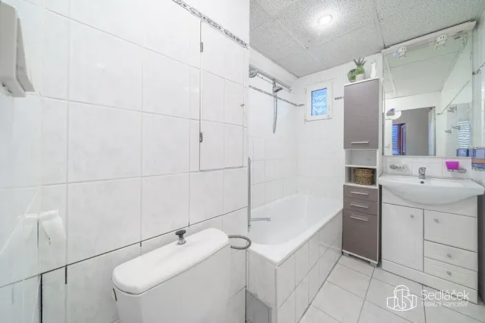Prodej bytu 3+1, Sokolov, Švabinského, 63 m2