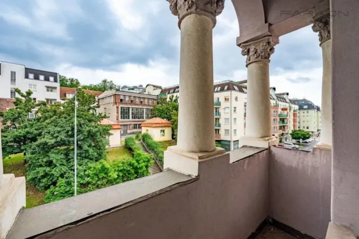 Pronájem kanceláře, Praha - Žižkov, Jeseniova, 54 m2