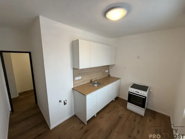 Pronájem bytu 3+1, Břeclav, Národního odboje, 68 m2