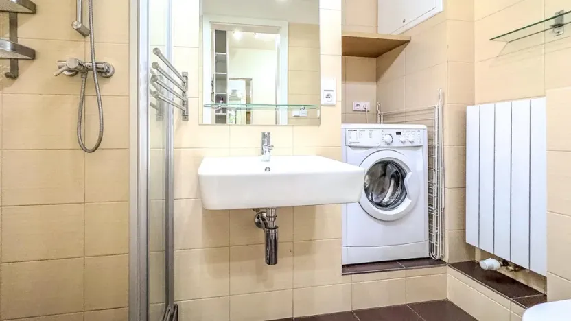 Pronájem bytu 1+kk, Praha - Žižkov, Havlíčkovo náměstí, 32 m2