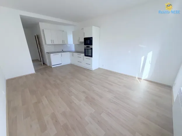 Pronájem bytu 2+kk, Praha - Michle, Hadovitá, 47 m2