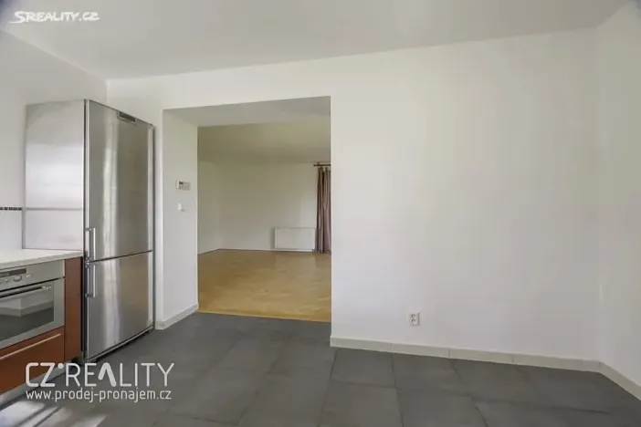 Prodej vily, Praha - Lipence, Na Bambouzku, 300 m2