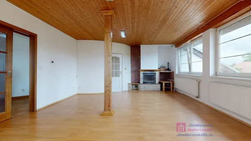 Pronájem bytu 5+1, Vracov, náměstí Míru, 233 m2