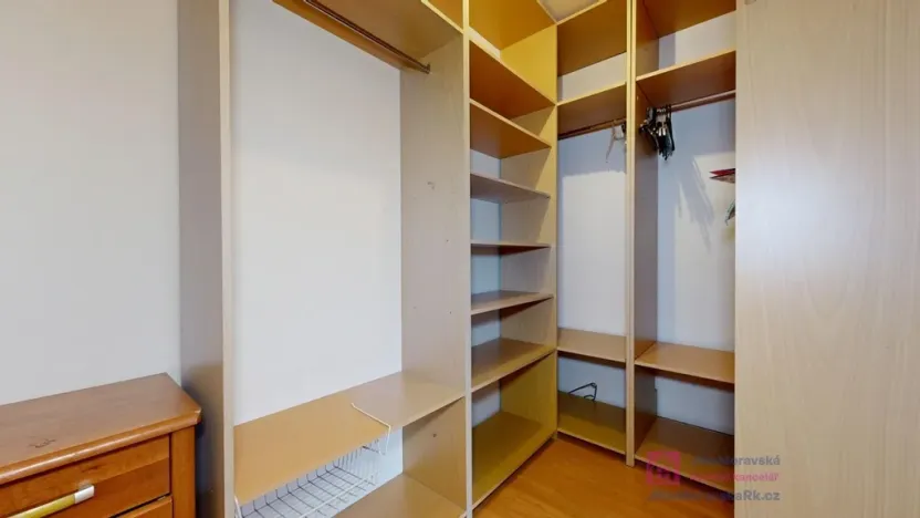 Pronájem bytu 5+1, Vracov, náměstí Míru, 233 m2