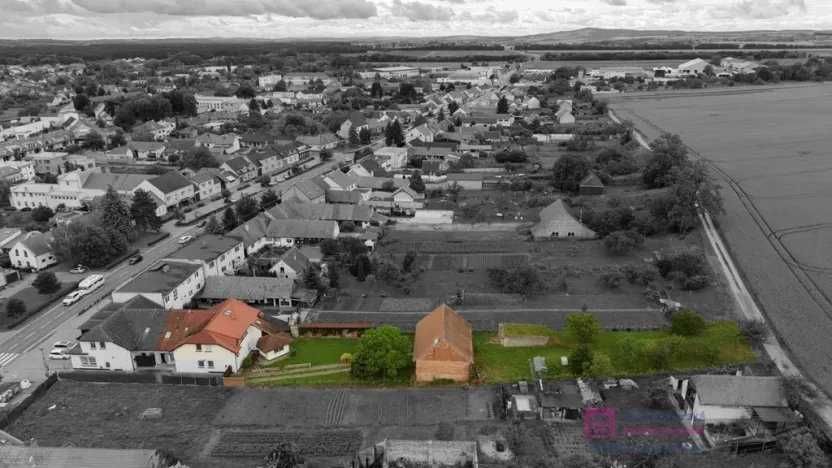 Pronájem bytu 5+1, Vracov, náměstí Míru, 233 m2