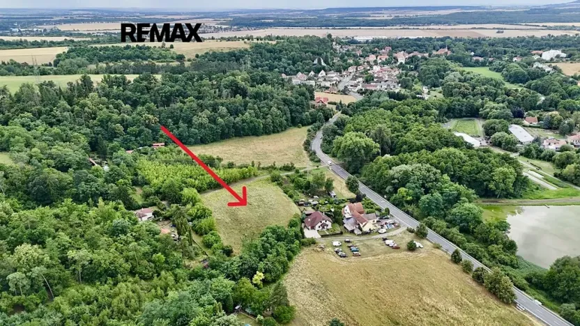 Prodej pozemku pro bydlení, Liběchov, 7548 m2