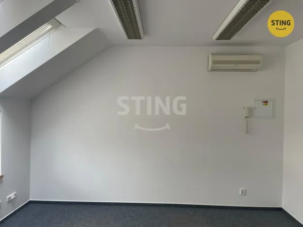 Pronájem kanceláře, Hnojník, 20 m2