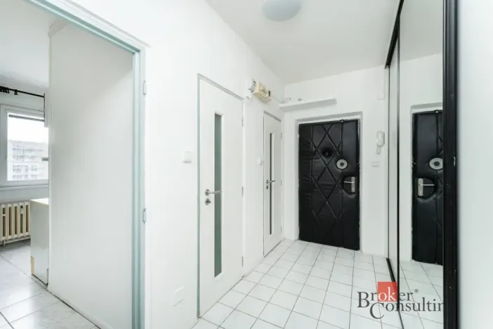 Pronájem bytu 2+1, Praha - Záběhlice, Želivecká, 57 m2
