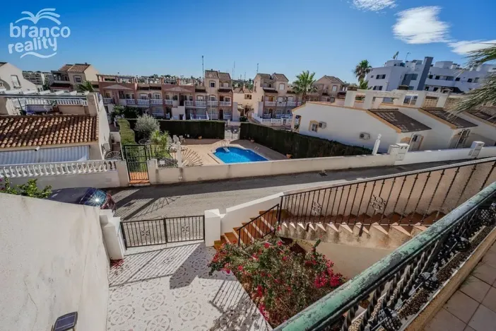 Prodej rodinného domu, Villamartin, Alicante, Španělsko, 126 m2
