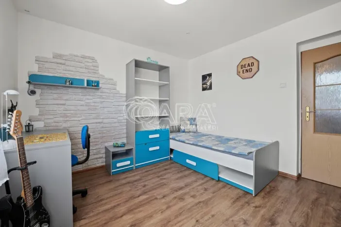 Prodej rodinného domu, Tišice, Souběžná, 170 m2
