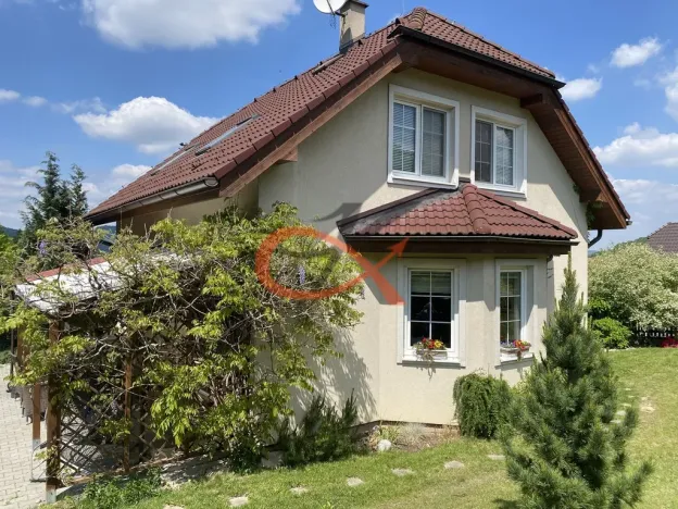 Prodej rodinného domu, Hostašovice, 142 m2