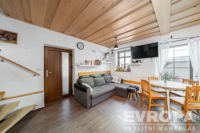 Prodej rodinného domu, Příkrý, 300 m2