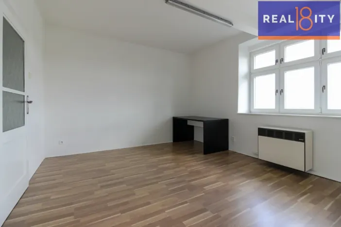 Pronájem bytu 1+1, Praha, Jugoslávských partyzánů, 41 m2
