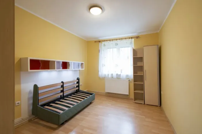Pronájem bytu 2+kk, Praha - Prosek, Nad Krocínkou, 53 m2