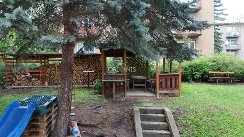 Prodej bytu 3+1, Jirkov, Koněvova, 63 m2