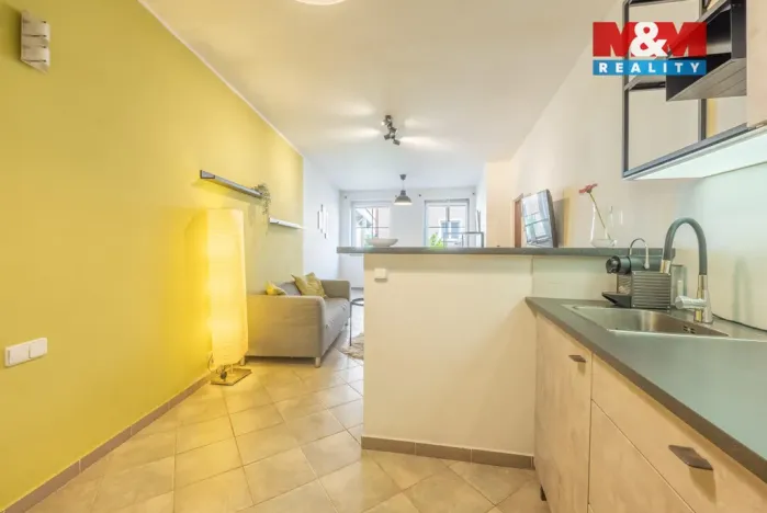 Prodej bytu 2+kk, Zeleneč, Čsl. armády, 44 m2
