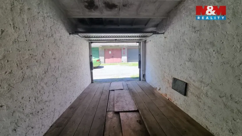 Pronájem garáže, Český Těšín, 17 m2