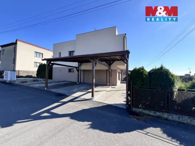 Prodej rodinného domu, Velká Polom, Budovatelů, 169 m2