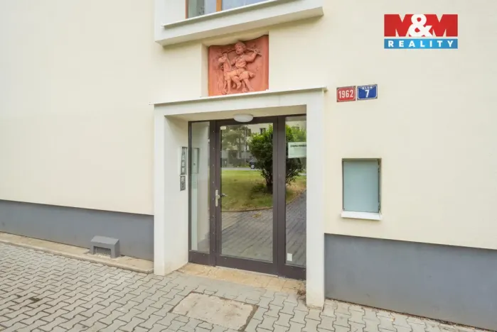 Prodej bytu 2+kk, Kladno - Kročehlavy, Vodárenská, 37 m2