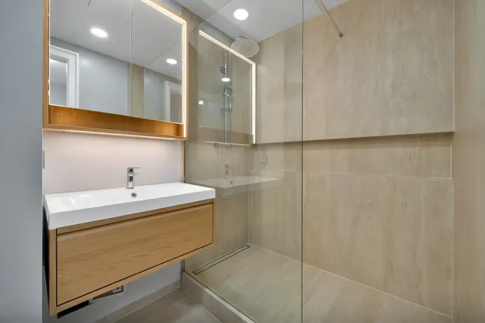 Pronájem bytu 2+kk, Praha - Karlín, Rohanské nábřeží, 52 m2