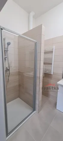 Pronájem bytu 2+1, Opava - Město, Ostrožná, 70 m2