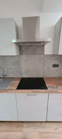 Pronájem bytu 2+1, Opava - Město, Ostrožná, 70 m2