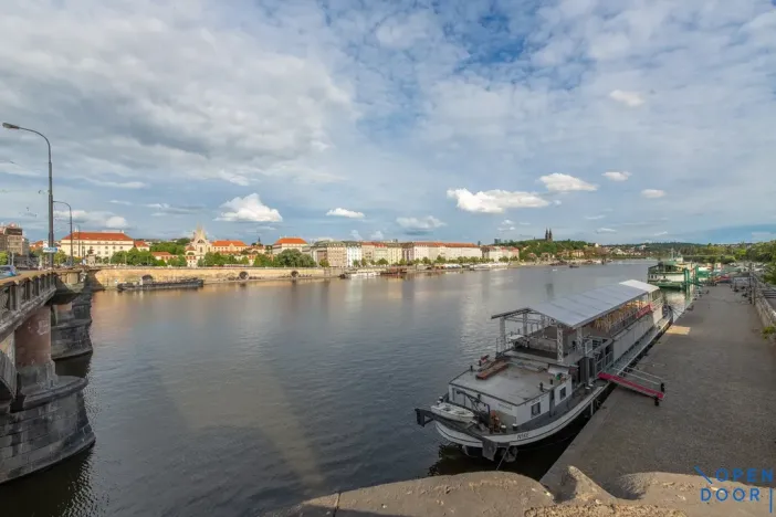 Pronájem bytu 4+1, Praha - Smíchov, Lidická, 94 m2