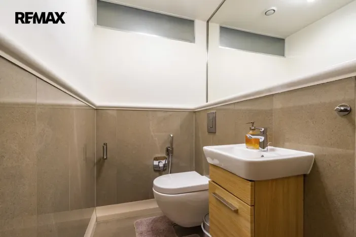 Pronájem bytu 4+kk, Karlovy Vary, Bulharská, 118 m2