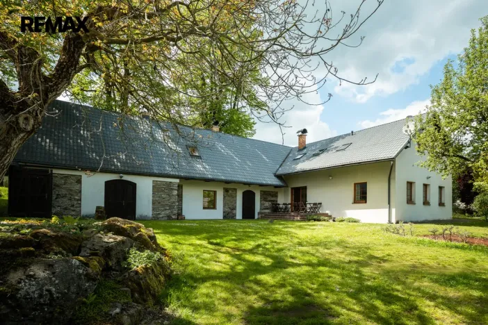 Prodej zemědělské usedlosti, Holetín - Horní Holetín, 800 m2