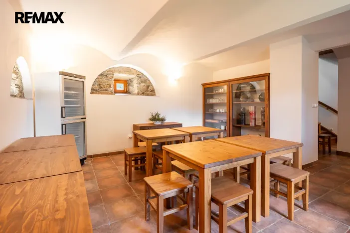 Prodej vícegeneračního domu, Holetín - Horní Holetín, 800 m2