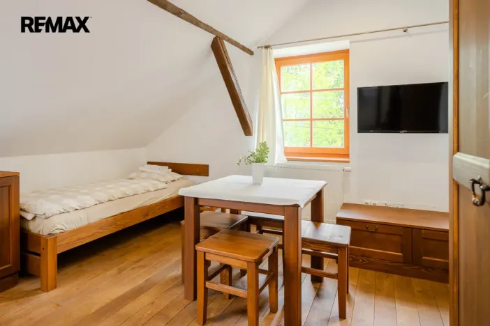 Prodej vícegeneračního domu, Holetín - Horní Holetín, 800 m2