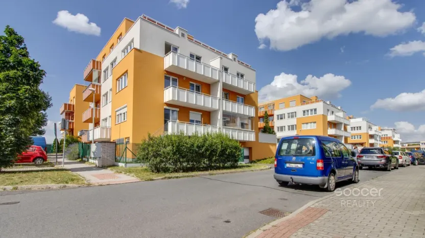 Pronájem bytu 2+kk, Praha - Kyje, Farkašova, 41 m2