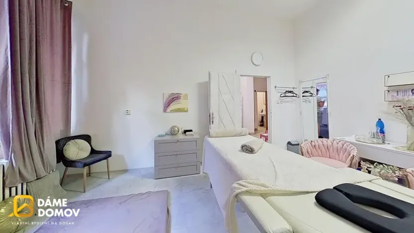 Pronájem obchodního prostoru, Zlín, Sadová, 77 m2
