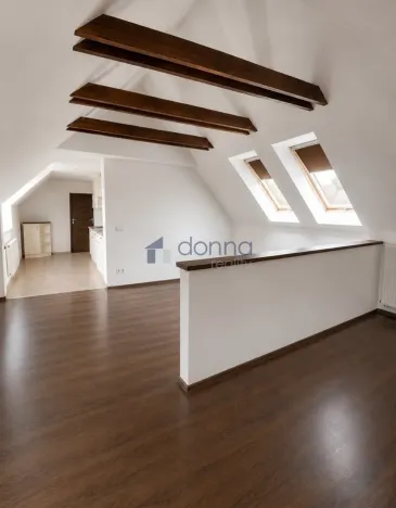 Pronájem bytu 3+kk, Praha, Kutnohorská, 95 m2