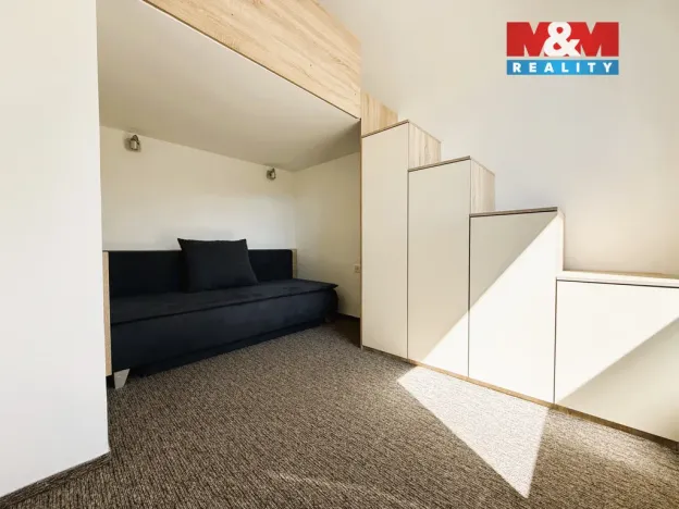 Prodej bytu 1+kk, Jablonec nad Nisou, Palackého, 24 m2