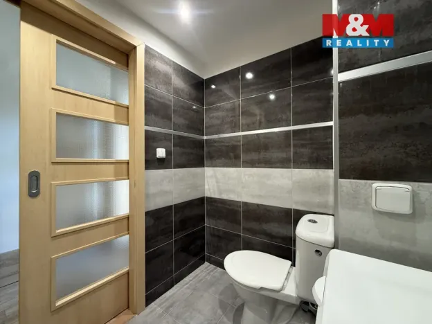 Prodej bytu 1+kk, Jablonec nad Nisou, Palackého, 24 m2