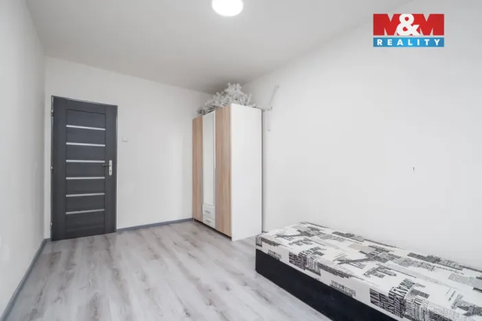 Prodej bytu 3+1, Krupka - Maršov, Dukelských hrdinů, 68 m2