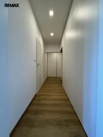 Pronájem bytu 1+1, Olomouc - Neředín, Neředínská, 41 m2