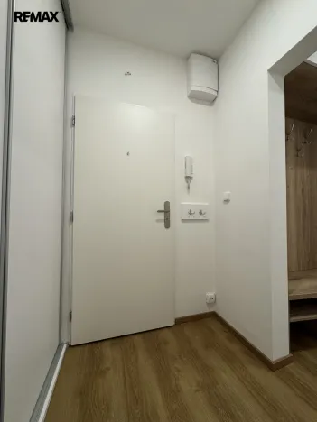 Pronájem bytu 1+1, Olomouc - Neředín, Neředínská, 41 m2