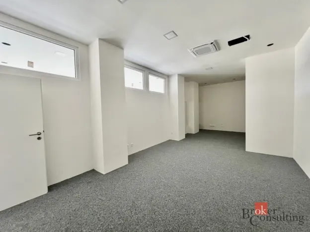 Pronájem kanceláře, Opava - Předměstí, náměstí Republiky, 141 m2