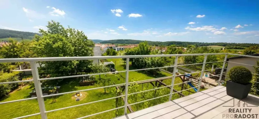 Pronájem bytu 4+kk, Lipůvka, 79 m2